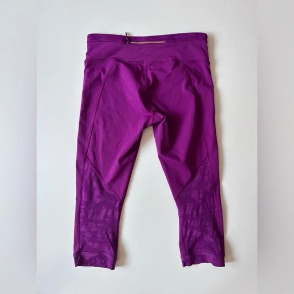 Lululemon Run For Days Crop Leggings Vibrant Purple Cropped pants - Picture 2 of 6